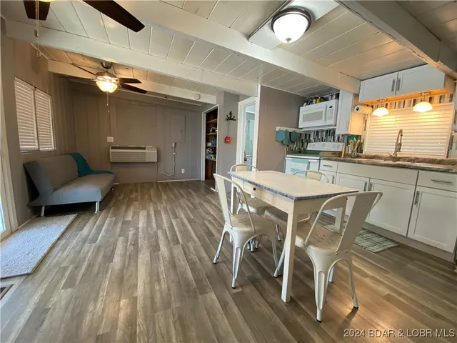 $175,000 | 1735 Lick Creek Road, Edwards, MO 65326