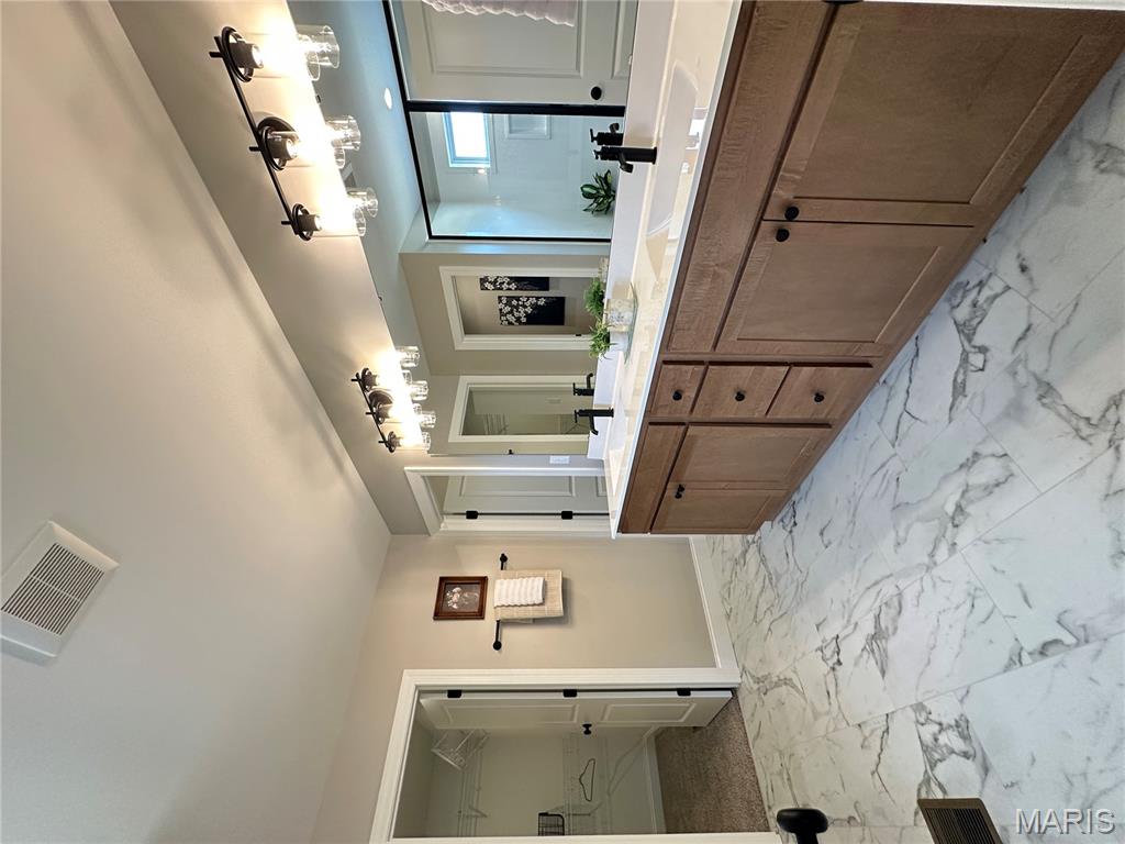 4947 Butler Hill Road St. Louis, MO 63128 - Photo 5 of 22 Gallery Image 5