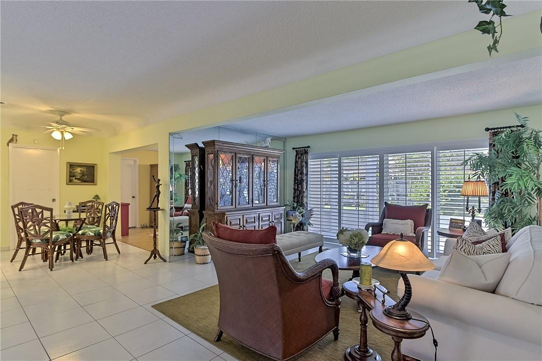 2265 Northeast 37th Court Lighthouse Point, FL 33064 - Photo 2 of 40 Photo 2