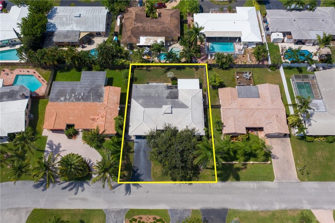 2265 Northeast 37th Court Lighthouse Point, FL 33064 - Photo 37 of 40 Photo 37