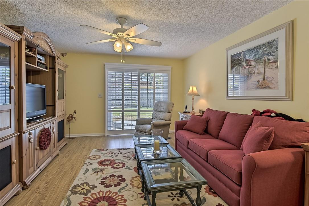 2265 Northeast 37th Court Lighthouse Point, FL 33064 - Photo 4 of 40 Photo 4