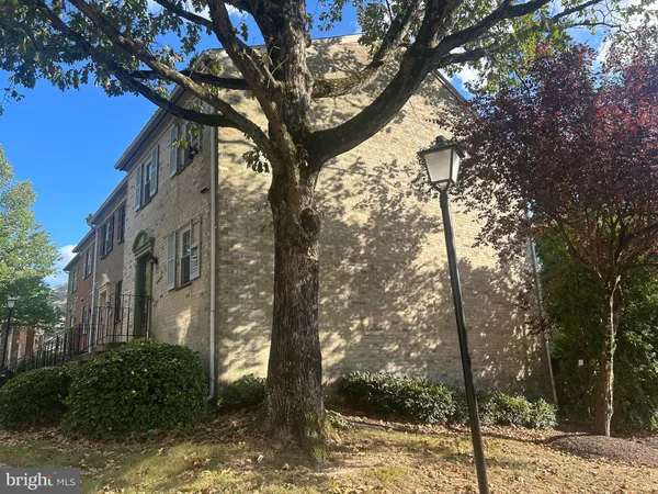 $3,100 | 12021 Old Columbia Pike, Unit 36, Silver Spring, MD 20904