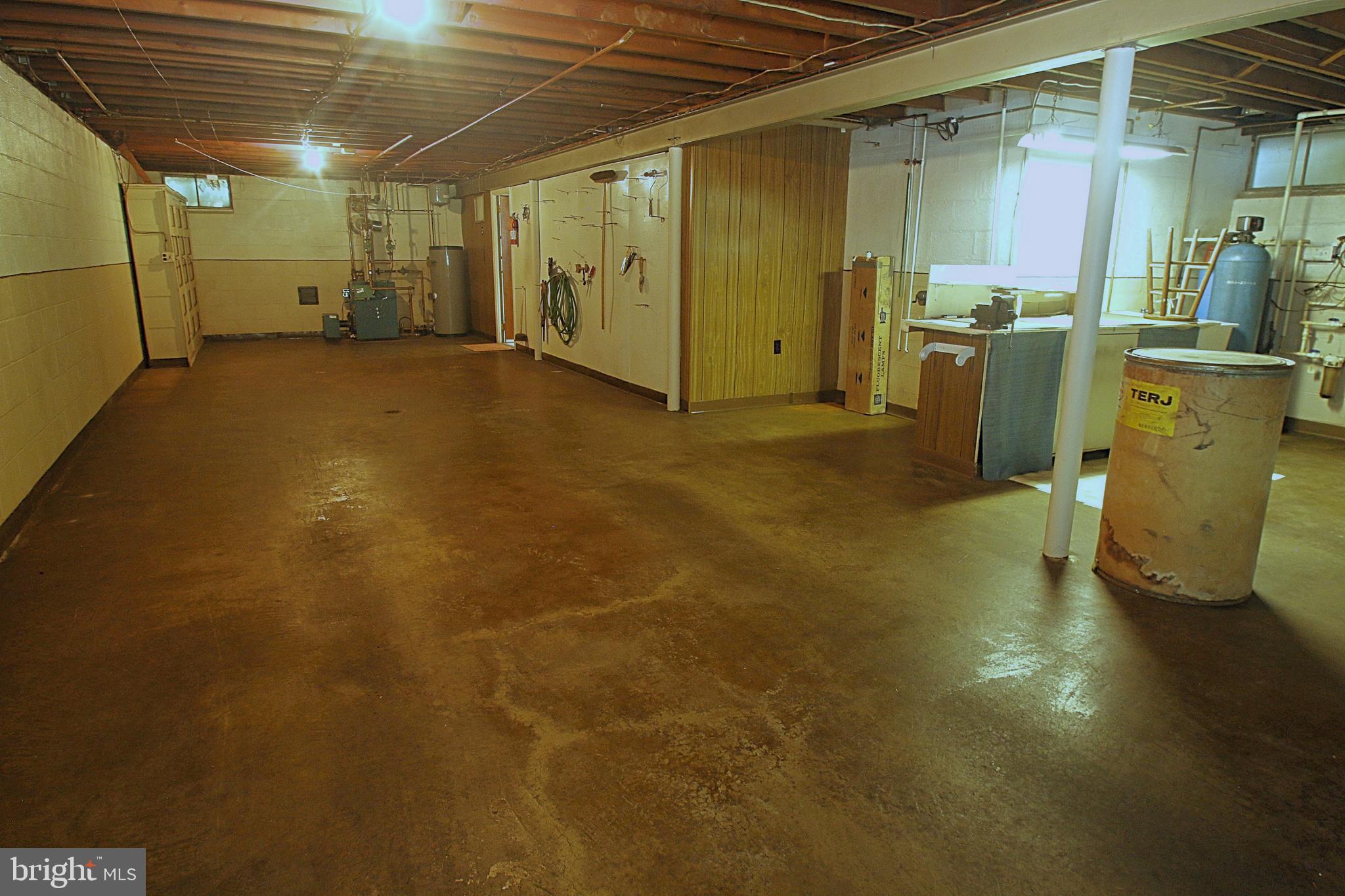 364 Bishop Road Pottstown, PA 19465 - Photo 14 of 17 Gallery Image 14