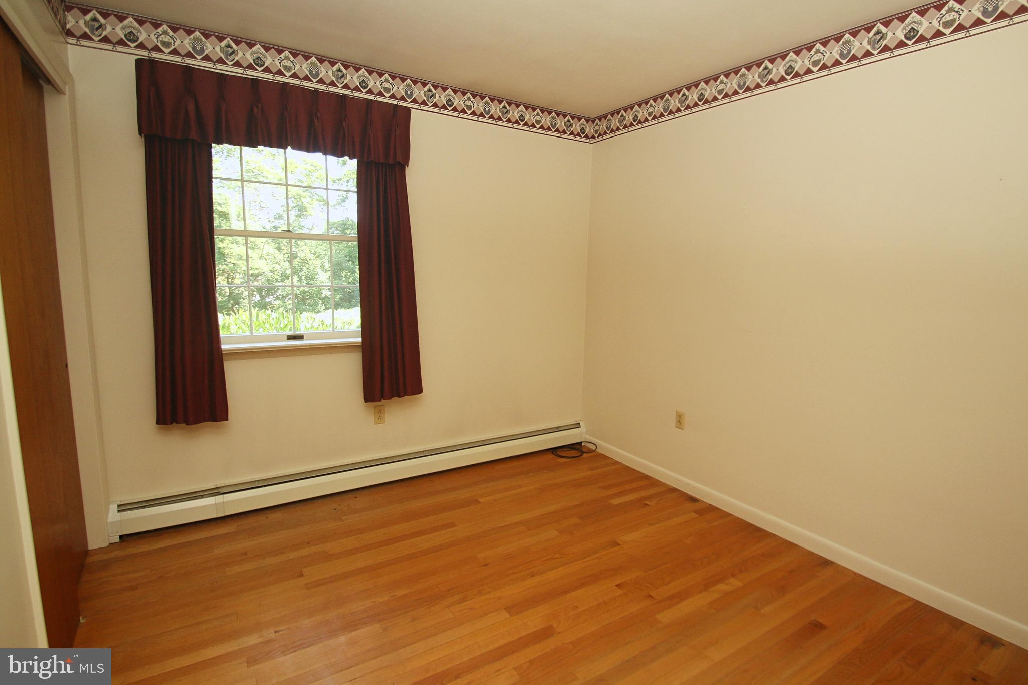 364 Bishop Road Pottstown, PA 19465 - Photo 8 of 17 Gallery Image 8