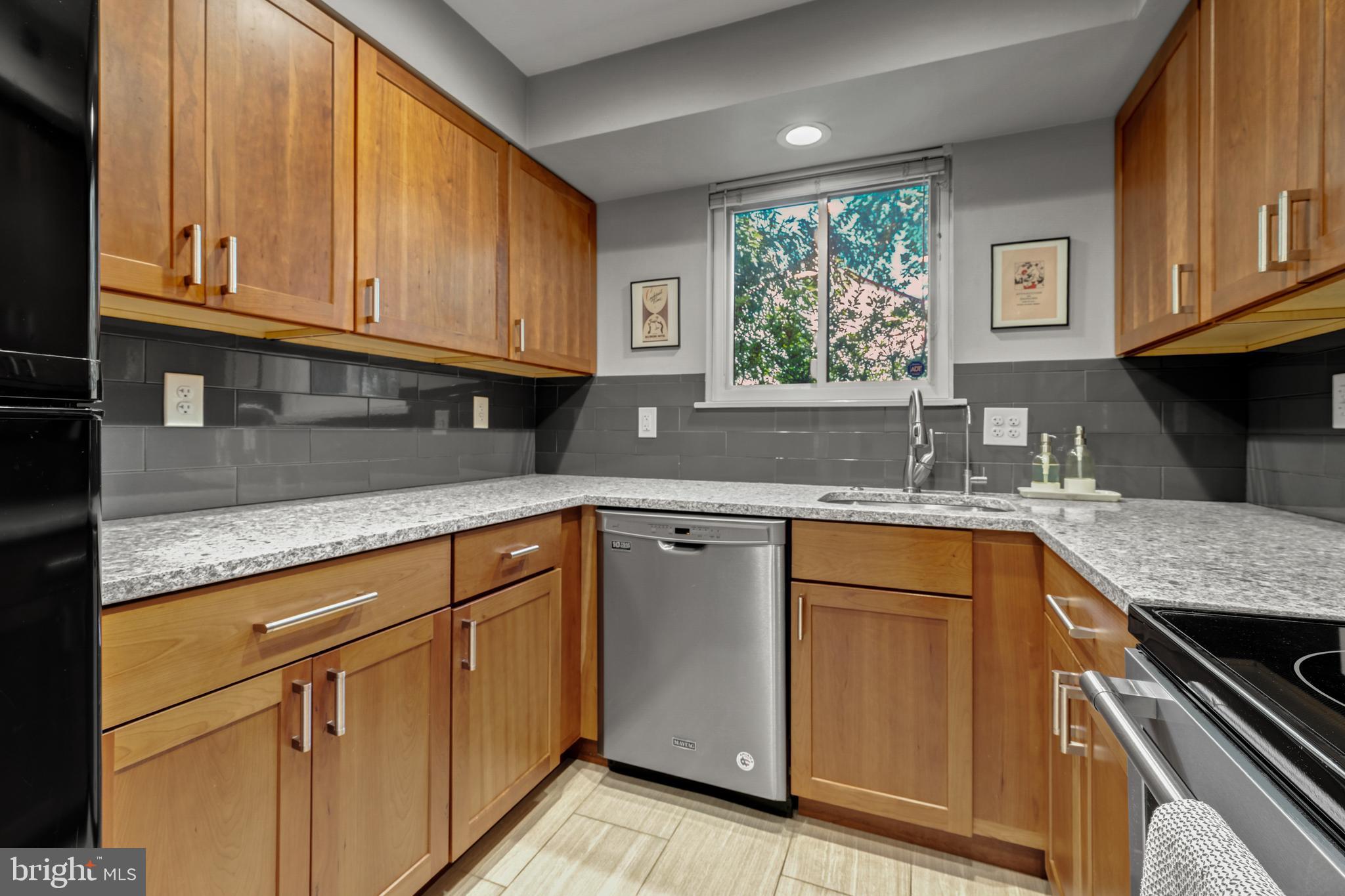 11073 Saffold Way Reston, VA 20190 - Photo 14 of 46 Kitchen