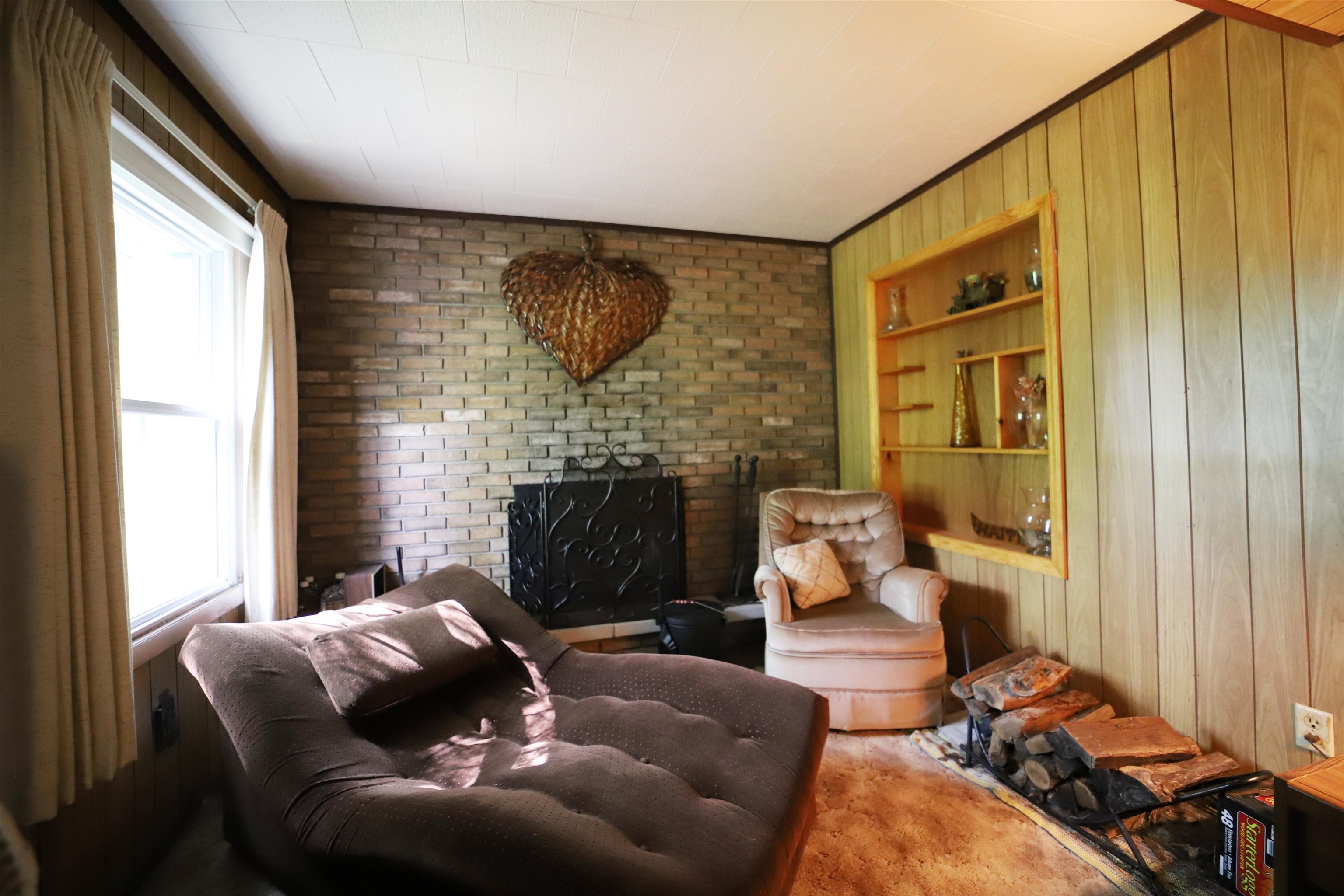 8133 West Frances Road Flushing, MI 48433 - Photo 3 of 31