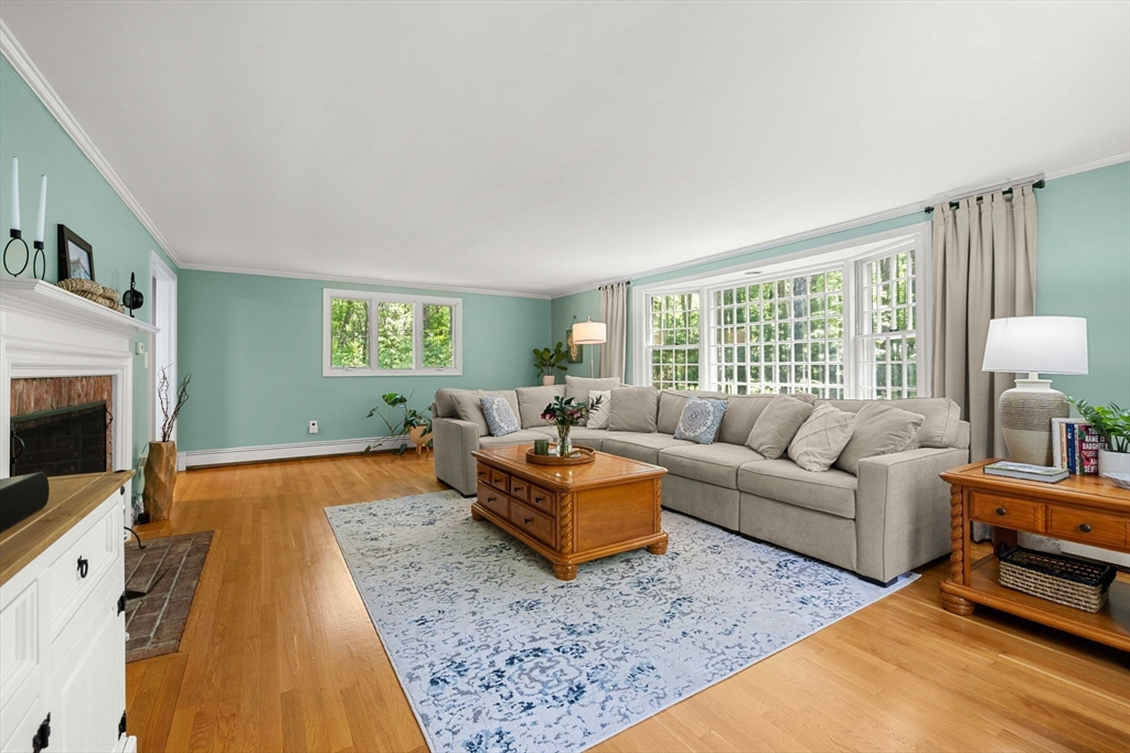9 Towne Road Boxford, MA 01921 - Photo 13 of 40