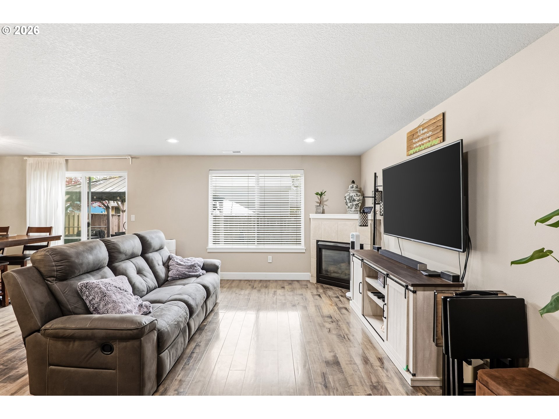 17383 Southwest Vincent Street Beaverton, OR 97078 - Photo 3 of 19