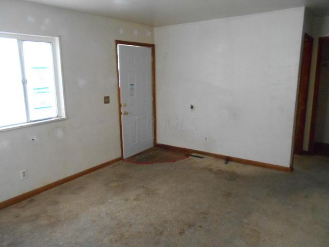 1985 Lehner Road Columbus, OH 43224 - Photo 5 of 16
