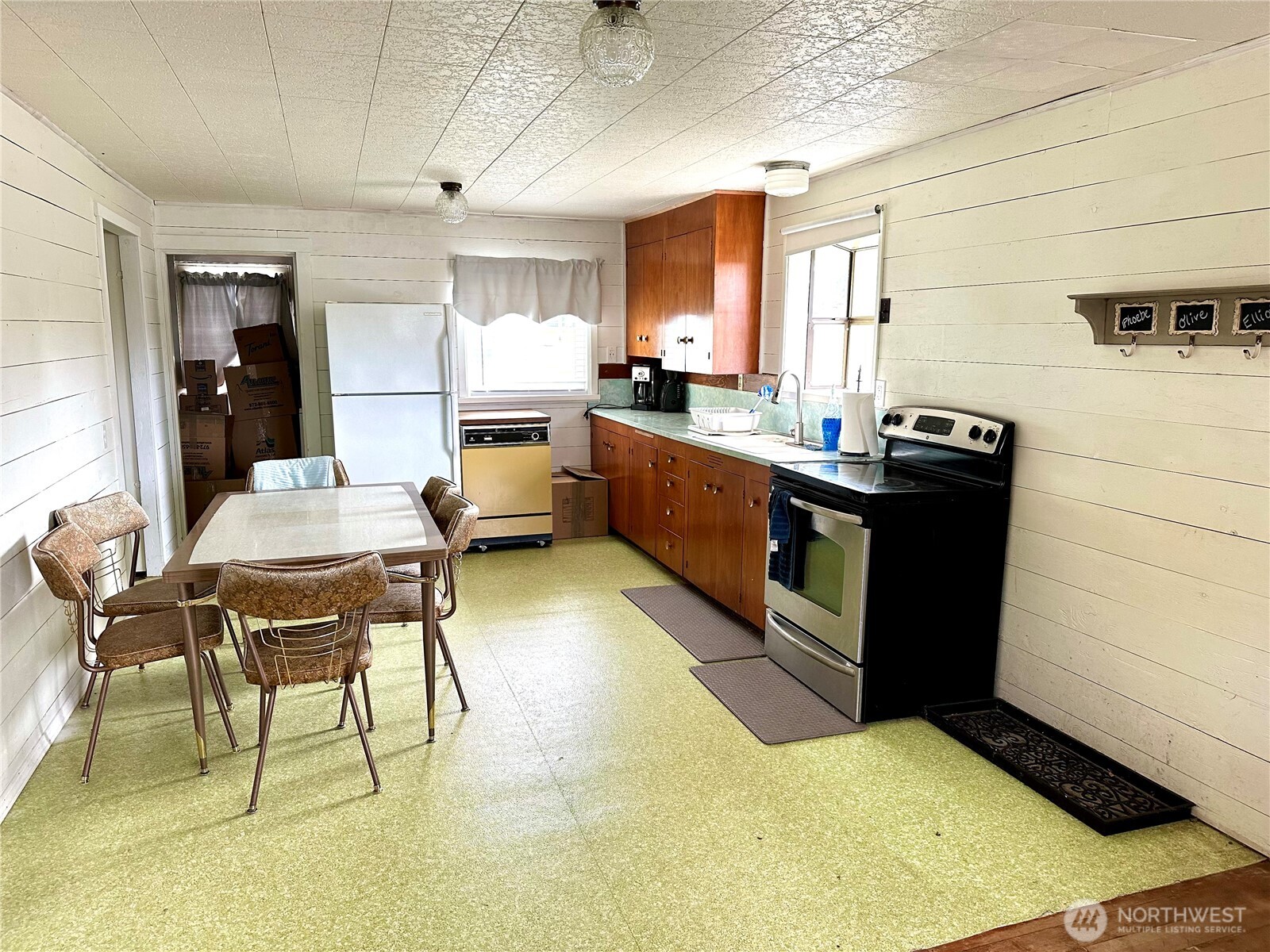 1215 199th Place Long Beach, WA 98631 - Photo 7 of 36
