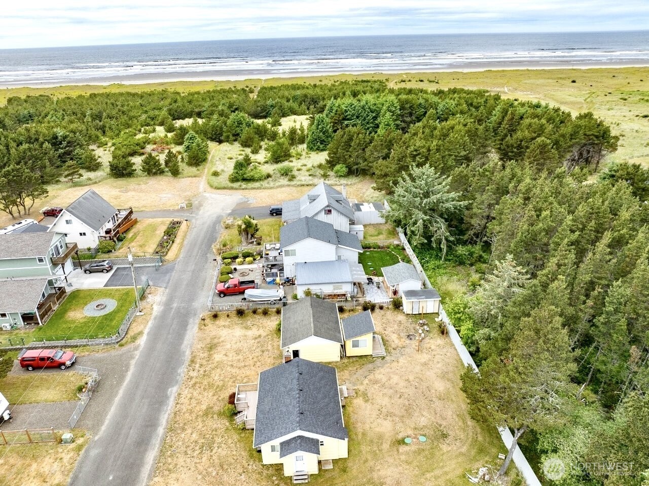1215 199th Place Long Beach, WA 98631 - Photo 10 of 36