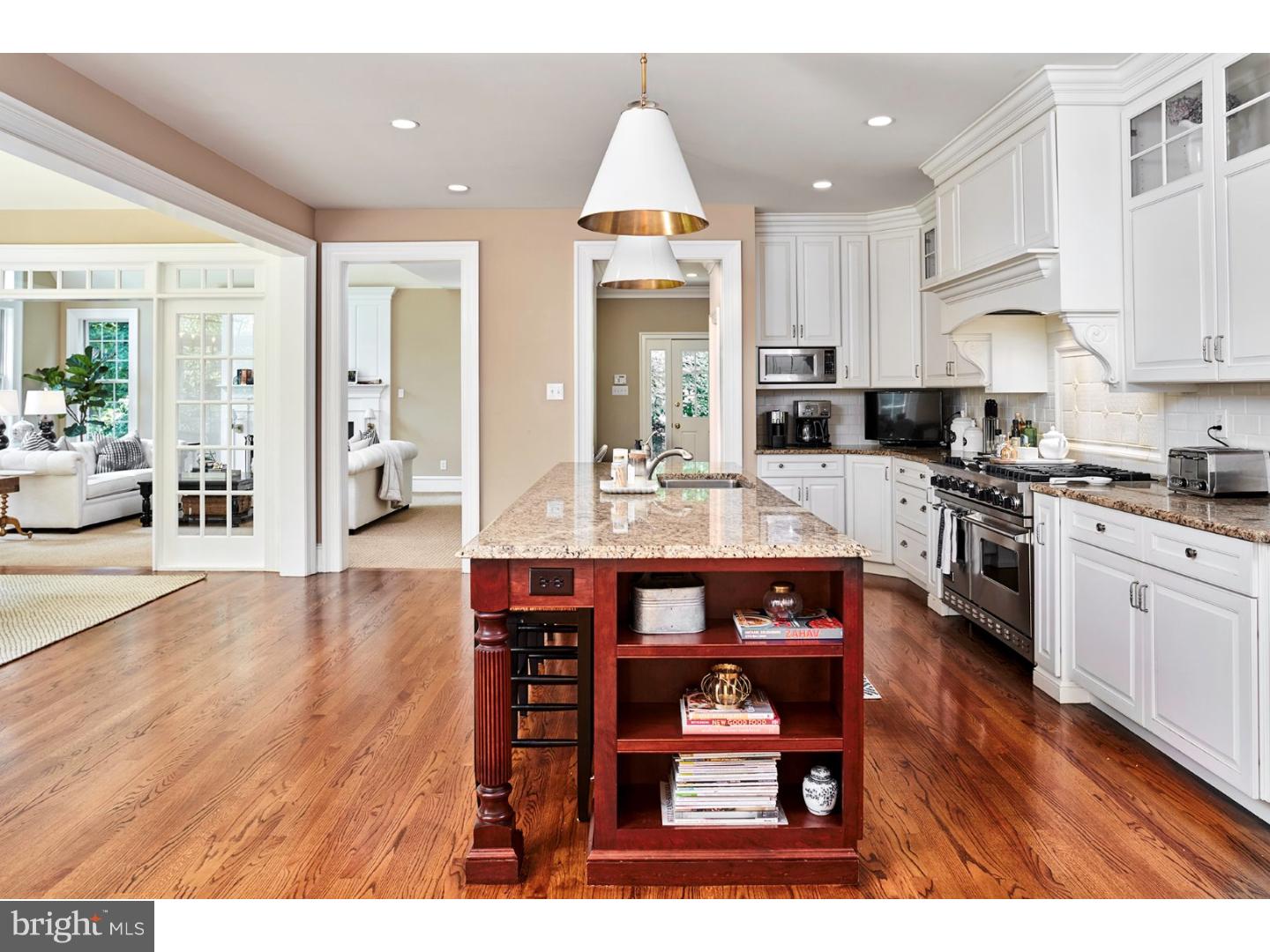314 Edgehill Road Wayne, PA 19087 - Photo 8 of 25