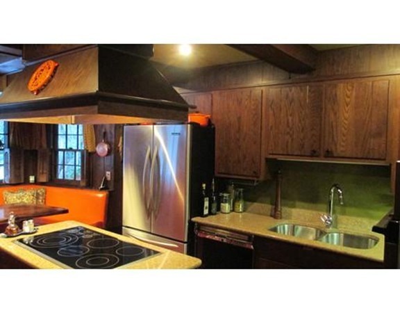 38 Hurst Road Barre, MA 01005 - Photo 3 of 29