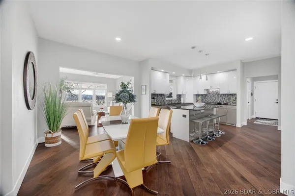 $1,896,000 | 118 Via Appia Drive, Sunrise Beach, MO 65079