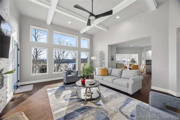 $1,896,000 | 118 Via Appia Drive, Sunrise Beach, MO 65079