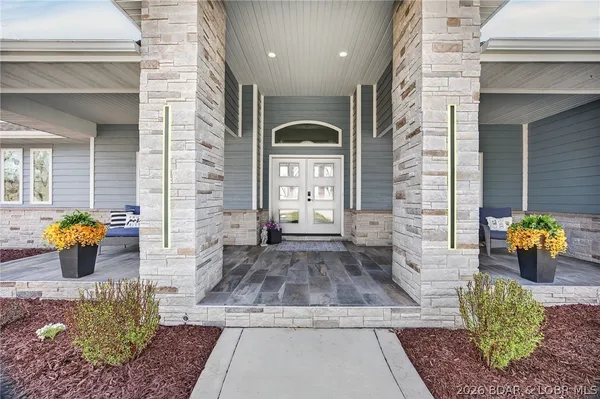 $1,896,000 | 118 Via Appia Drive, Sunrise Beach, MO 65079