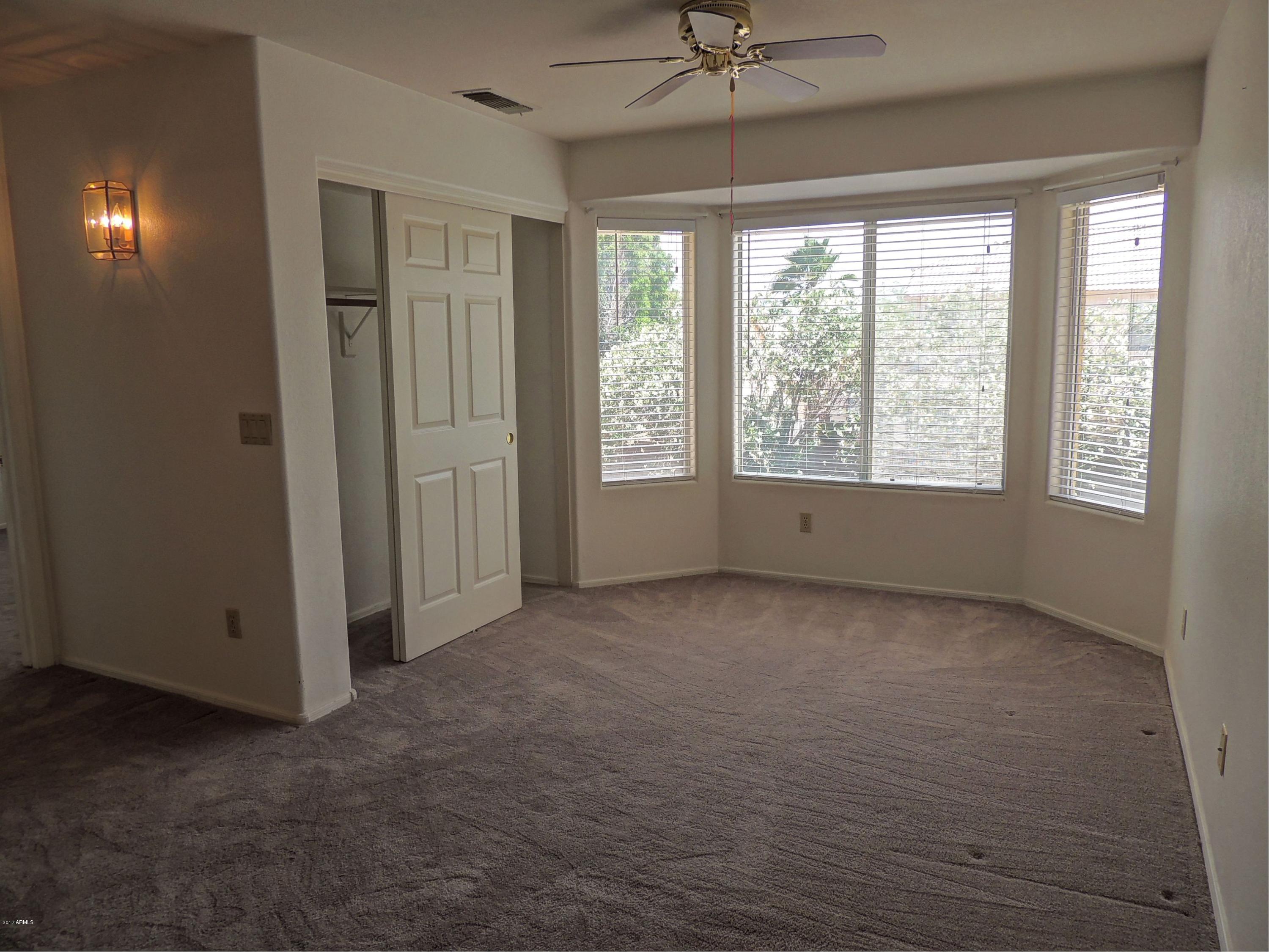4237 East Rockledge Road Phoenix, AZ 85044 - Photo 18 of 26 17
