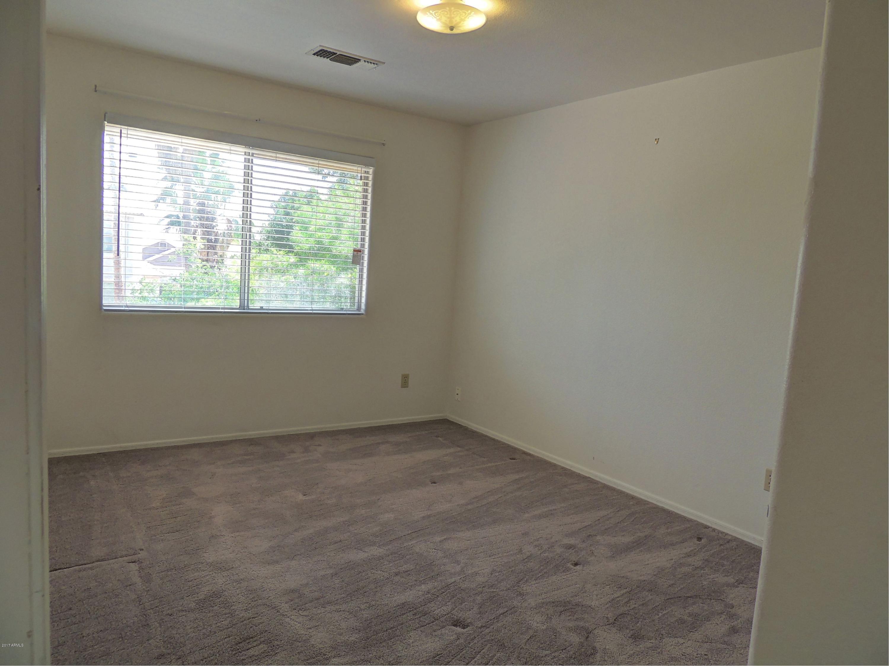 4237 East Rockledge Road Phoenix, AZ 85044 - Photo 21 of 26 20