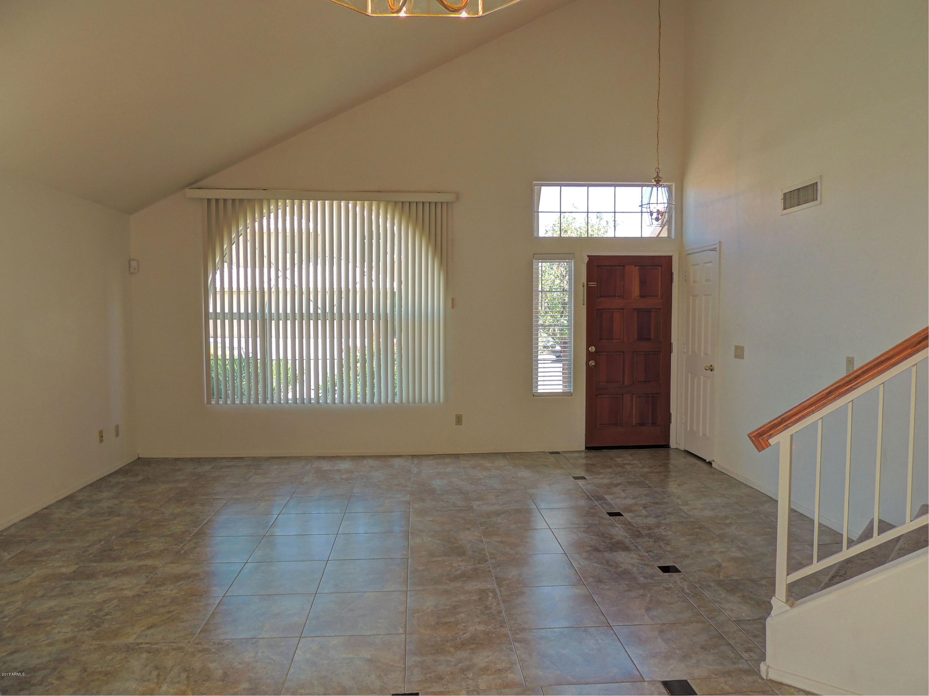 4237 East Rockledge Road Phoenix, AZ 85044 - Photo 4 of 26 4