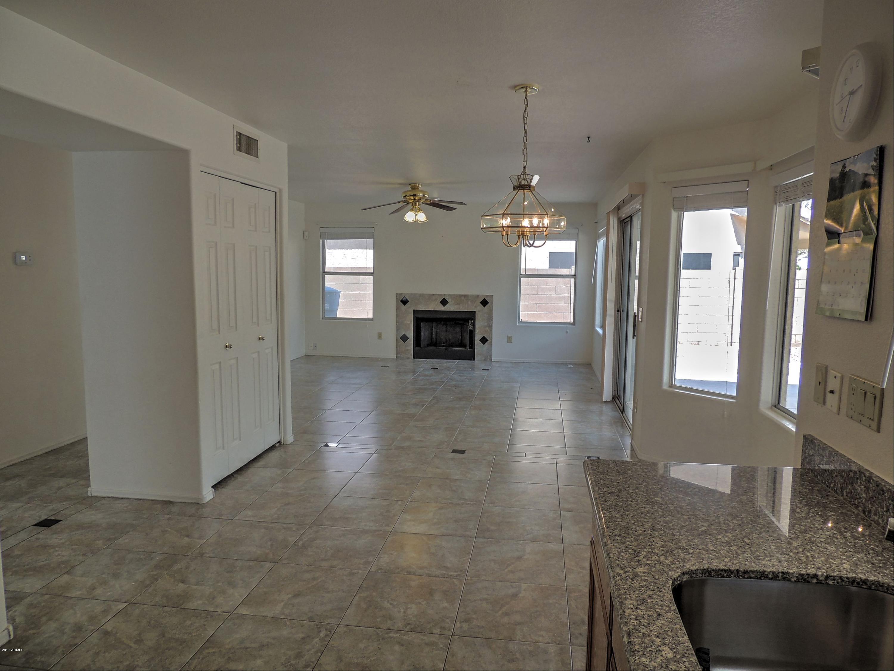 4237 East Rockledge Road Phoenix, AZ 85044 - Photo 10 of 26 10