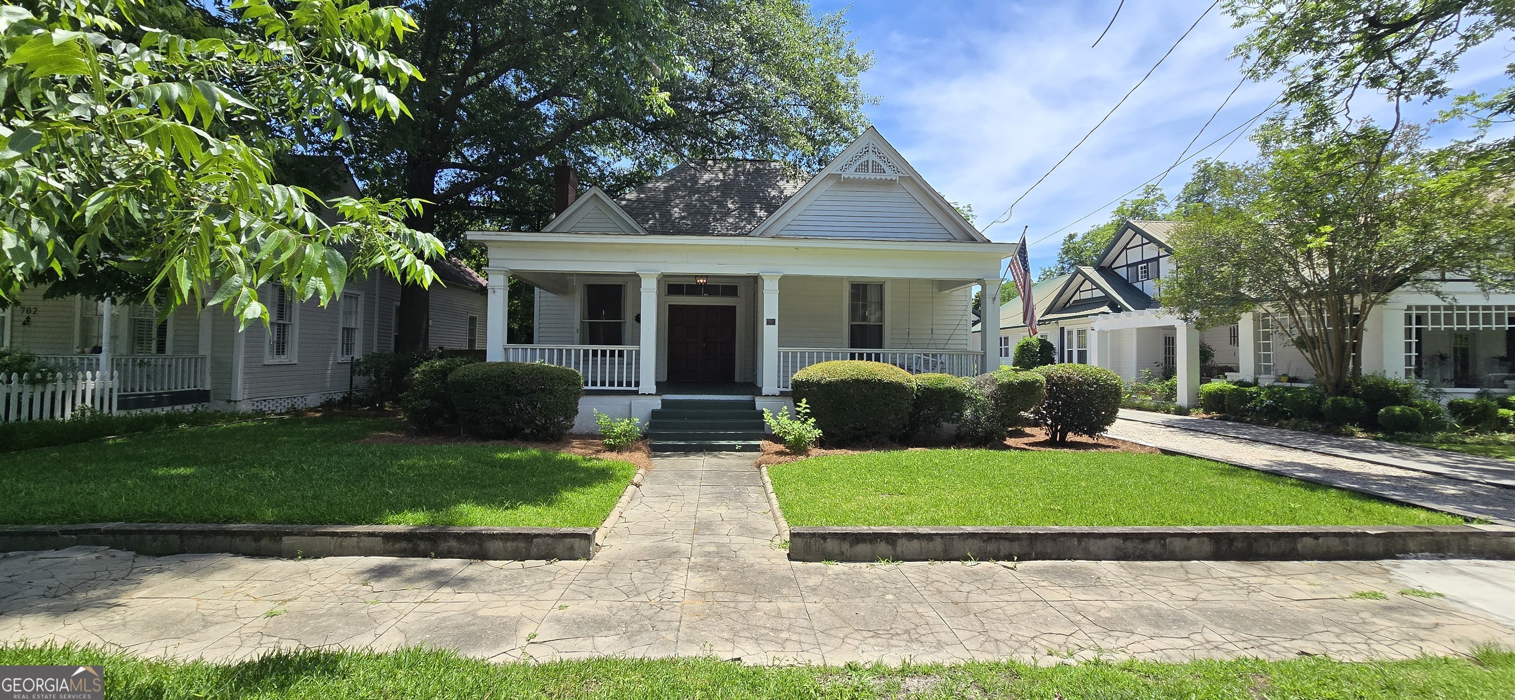712 Stonewall Street Dublin, GA 31021 - Photo 1 of 51