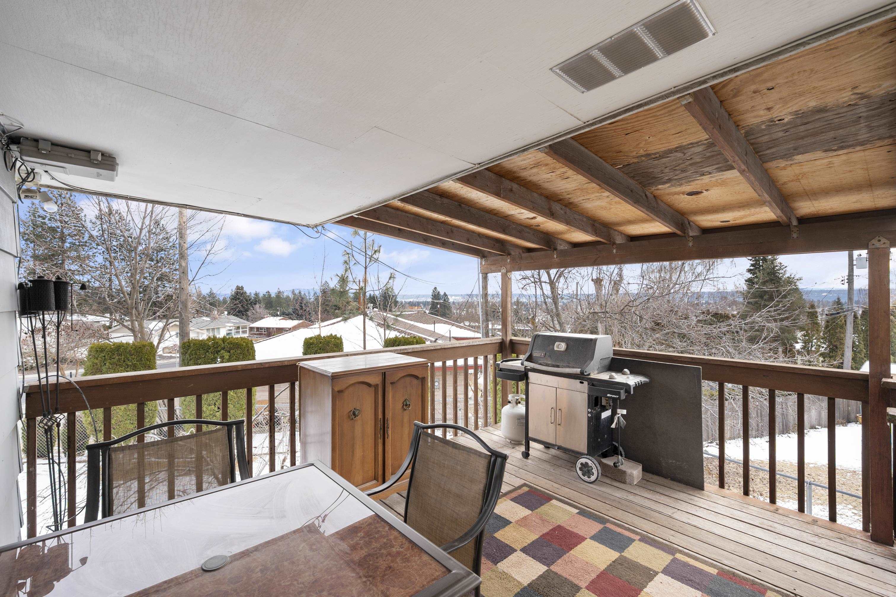 7027 North 5 Mile Road Spokane, WA 99208 - Photo 28 of 32