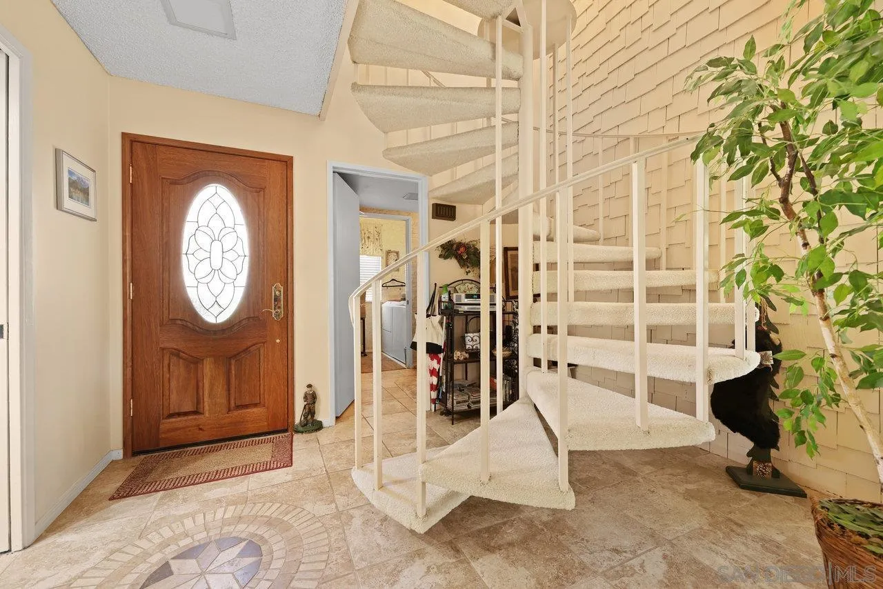 23653 Country Villa Road Ramona, CA 92065 - Photo 4 of 51