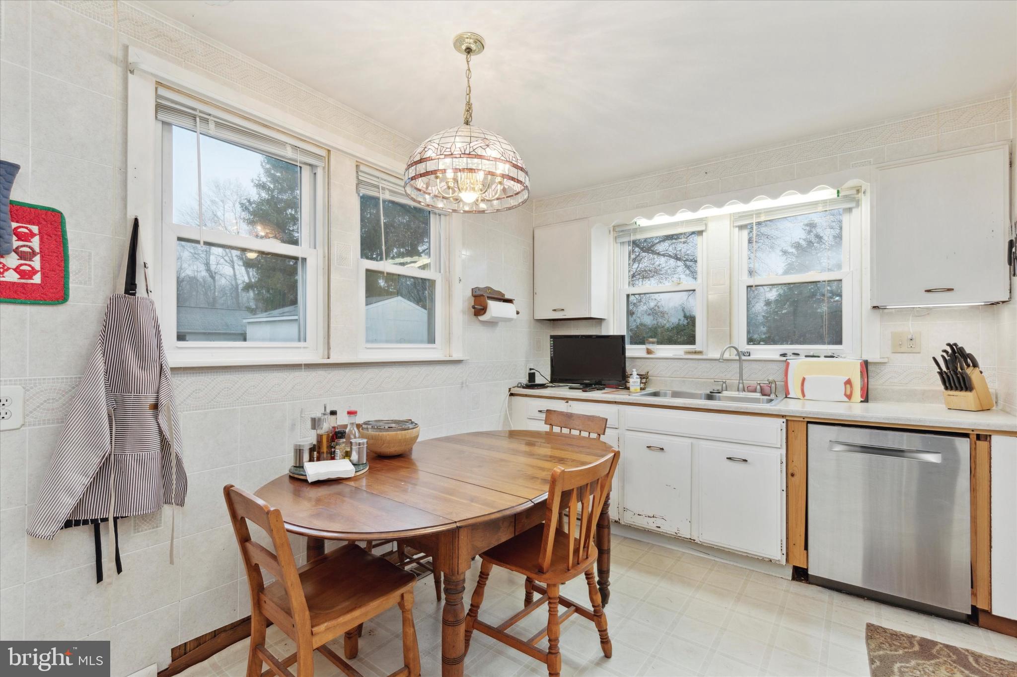 107 East Pothouse Road Phoenixville, PA 19460 - Photo 8 of 35 Gallery Image 8