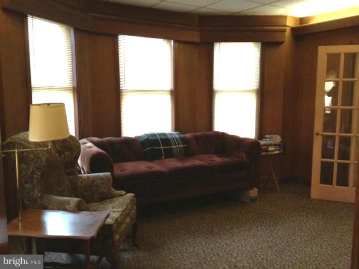 22 Princeton Road Audubon, NJ 08106 - Photo 14 of 25 Family Room
