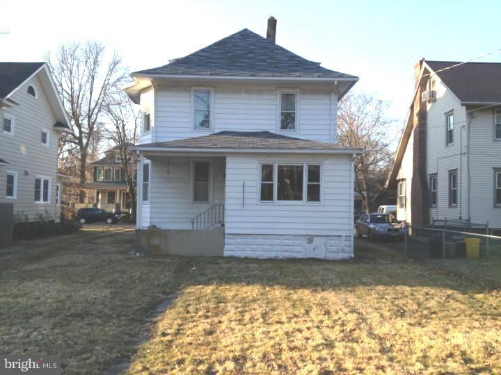 22 Princeton Road Audubon, NJ 08106 - Photo 3 of 25 Exterior Back