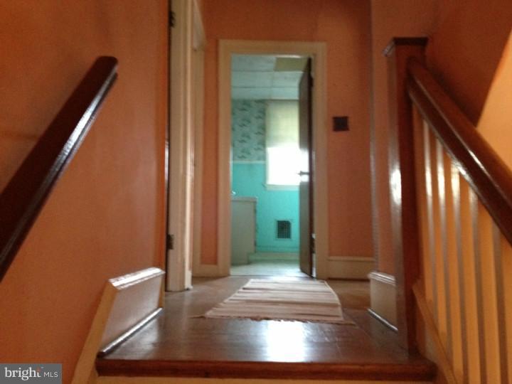 22 Princeton Road Audubon, NJ 08106 - Photo 21 of 25 Hallway