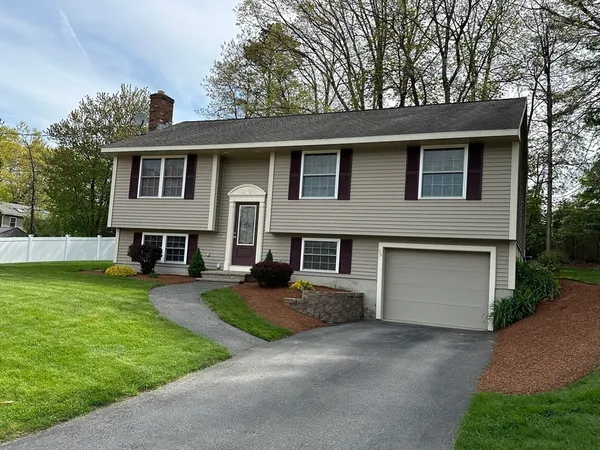 $3,600 | 59 Bennett Street, Hudson, MA 01749