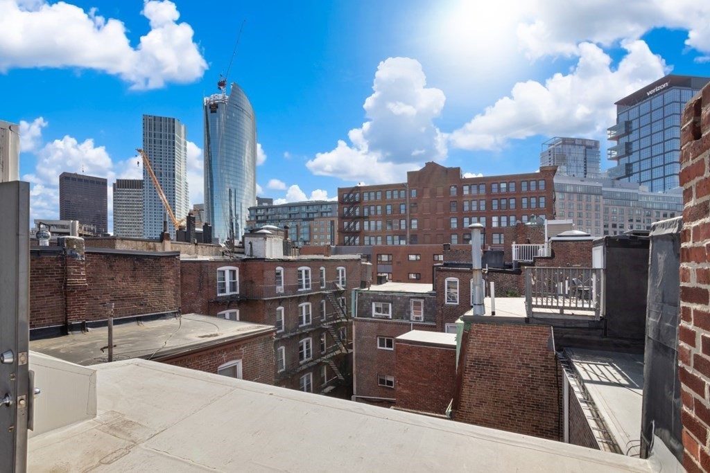 72 North Margin Street Boston, MA 02113 - Photo 41 of 42 a view of a city