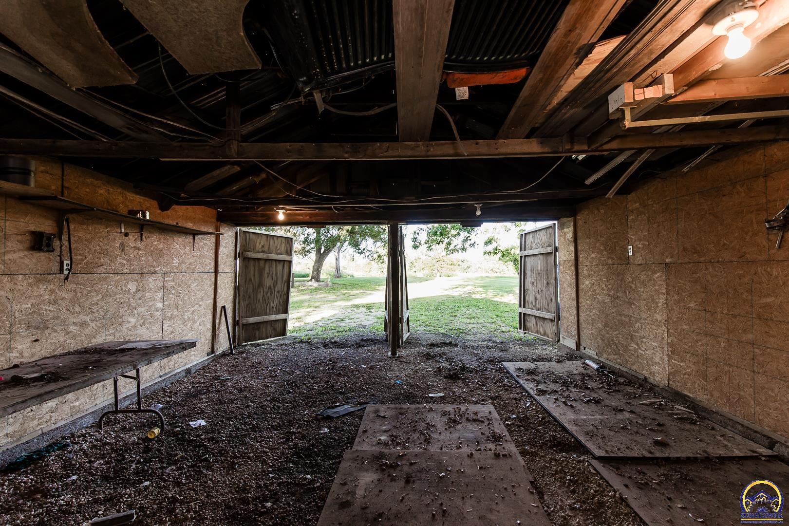 12140 Miller Road Harveyville, KS 66431 - Photo 74 of 99