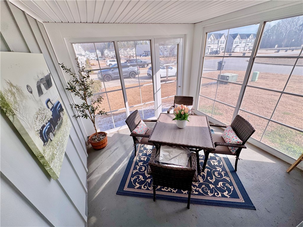 402 Camarillo Lane Anderson, SC 29621 - Photo 33 of 36 Sunroom, Screened Porch