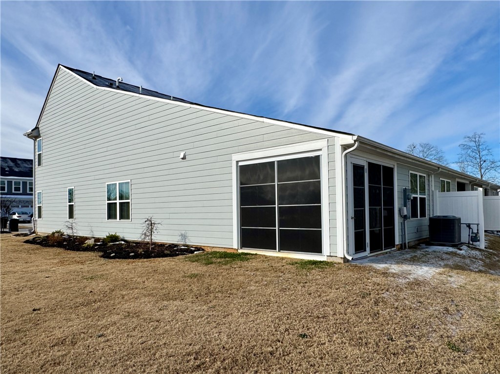 402 Camarillo Lane Anderson, SC 29621 - Photo 7 of 36 Back View with Sunroom / Screened Porch