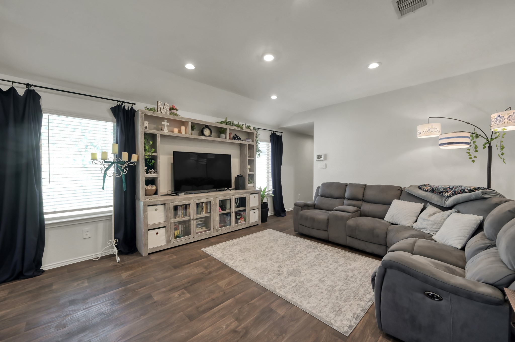 2422 Silver Prairie Ln Spring Spring, TX 77373 - Photo 11 of 45