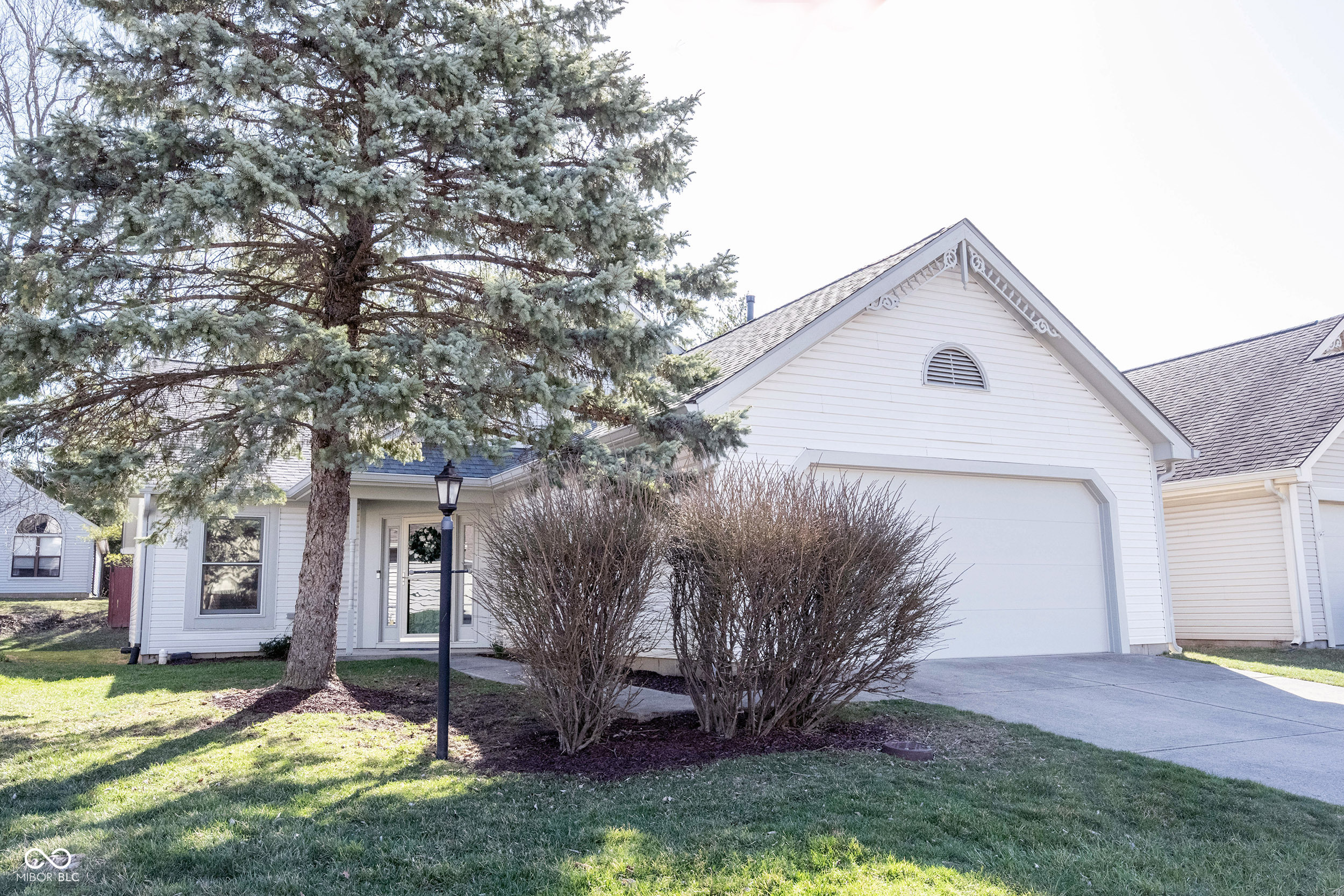 9303 Aintree Drive Indianapolis, IN 46250 - Photo 1 of 44