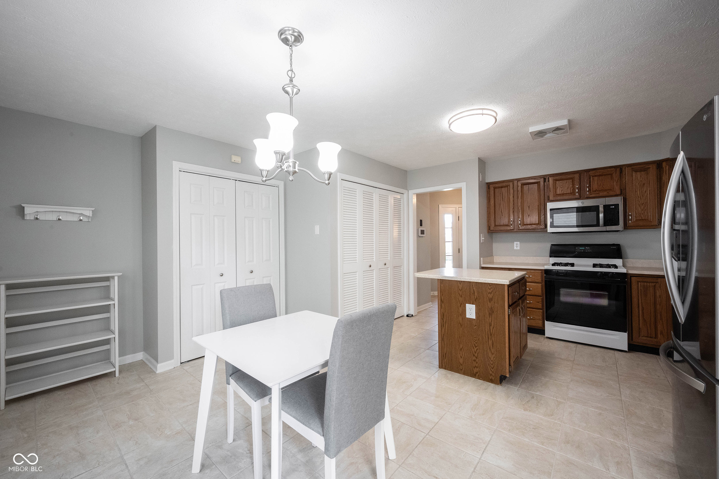 9303 Aintree Drive Indianapolis, IN 46250 - Photo 24 of 44