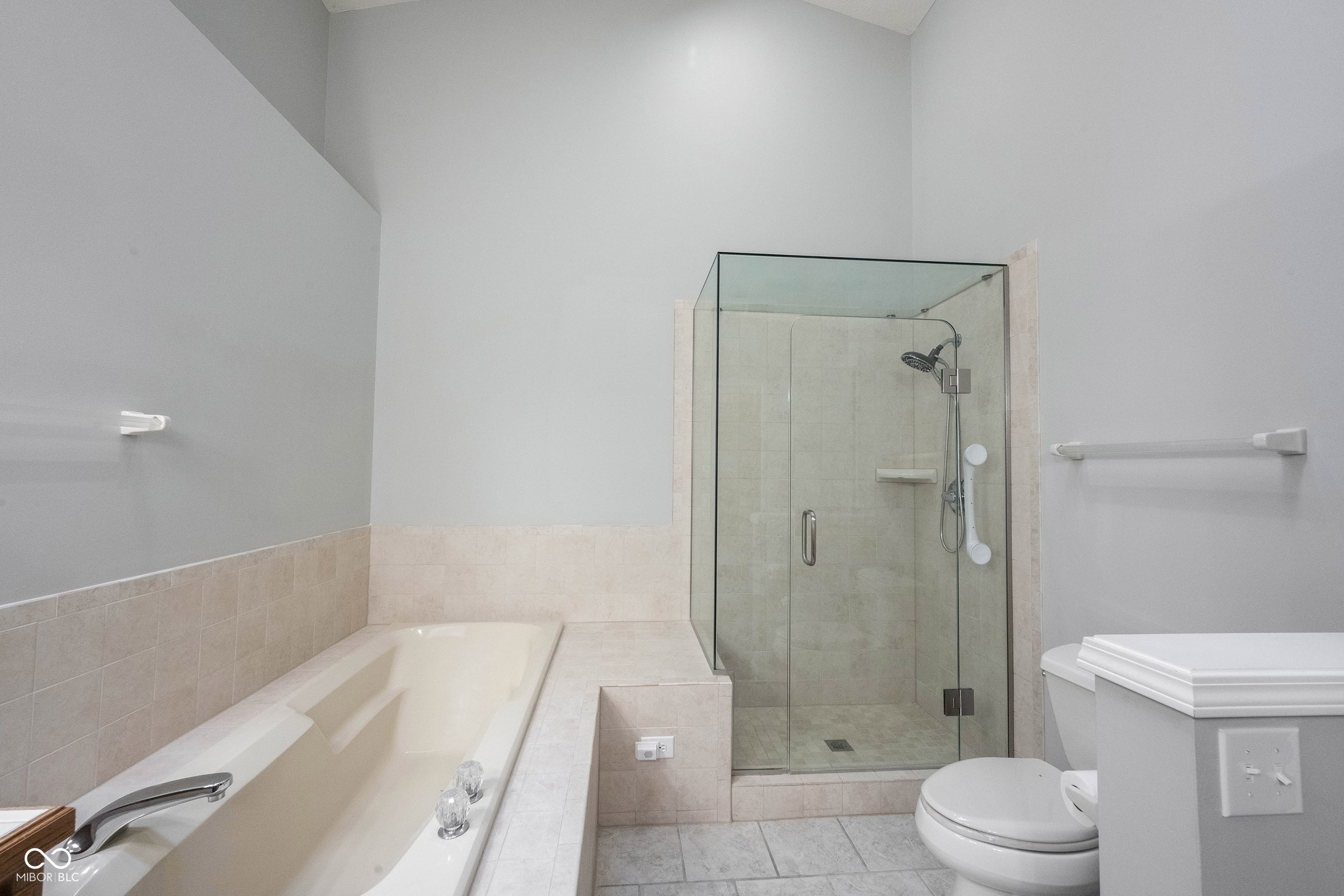 9303 Aintree Drive Indianapolis, IN 46250 - Photo 37 of 44