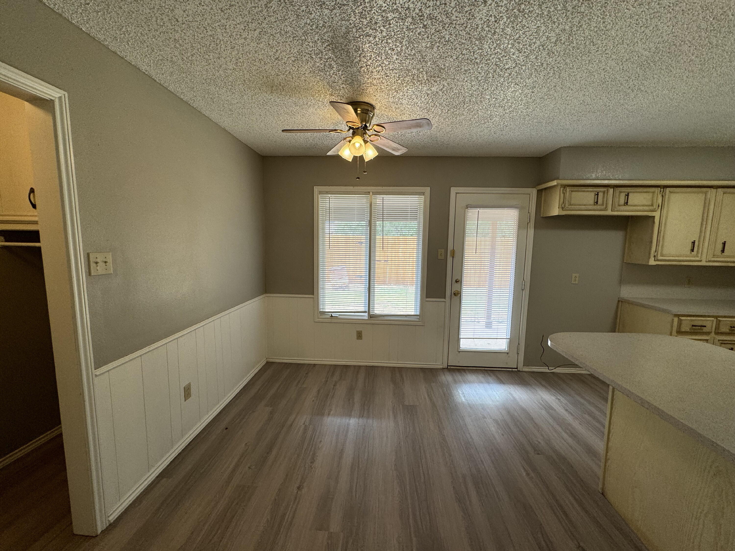 6802 4th Street, Unit B Lubbock, TX 79416 - Photo 4 of 10 IMG_3451
