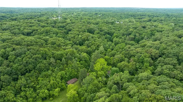 $800,000 | 3700 Pioneer Drive, Imperial, MO 63052