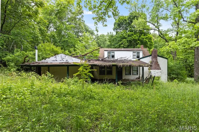 $800,000 | 3700 Pioneer Drive, Imperial, MO 63052