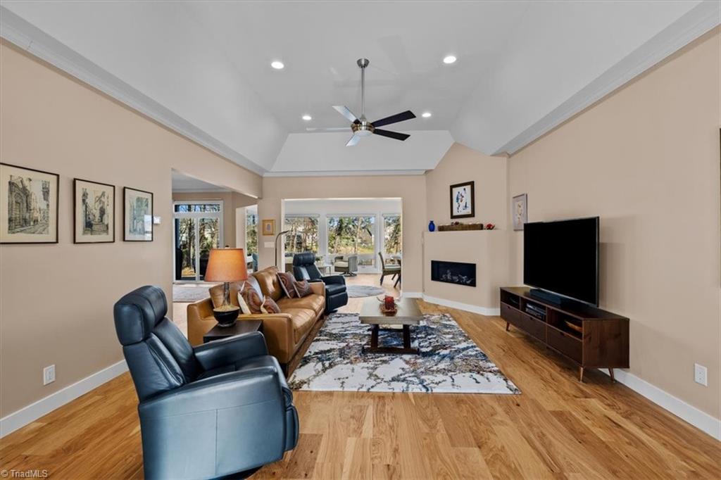 7500 Bethel View Court Oak Ridge, NC 27310 - Photo 6 of 47 Living Room