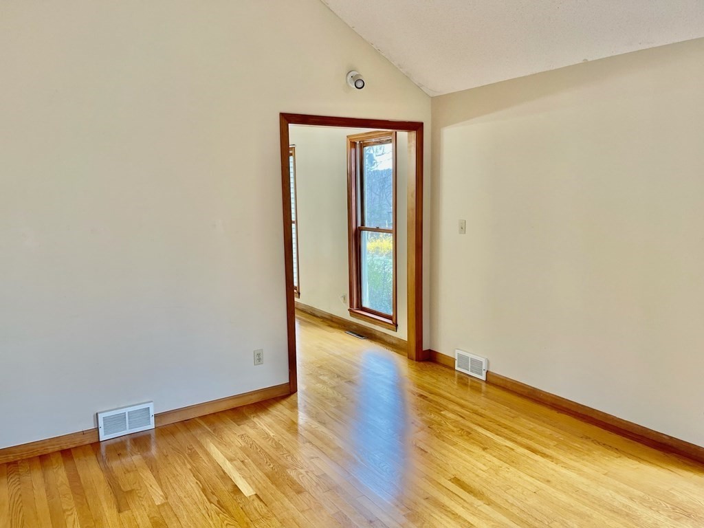 323 North Road Hampden, MA 01036 - Photo 14 of 33 Gallery Image 14