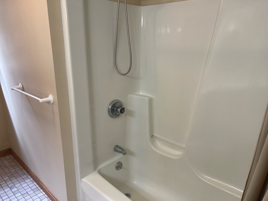 323 North Road Hampden, MA 01036 - Photo 29 of 33 Gallery Image 29