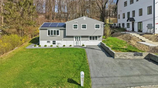 $999,000 | 15 Duelk Avenue, Blooming Grove, NY 10950