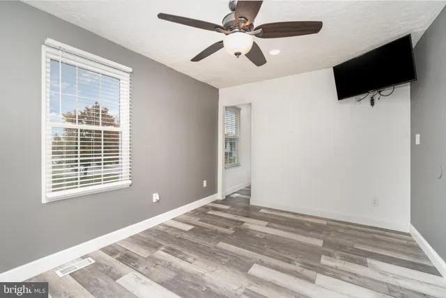 $350,000 | 5 Reaverton Avenue, Taneytown, MD 21787