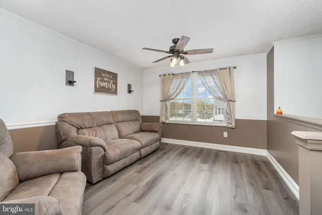 $350,000 | 5 Reaverton Avenue, Taneytown, MD 21787