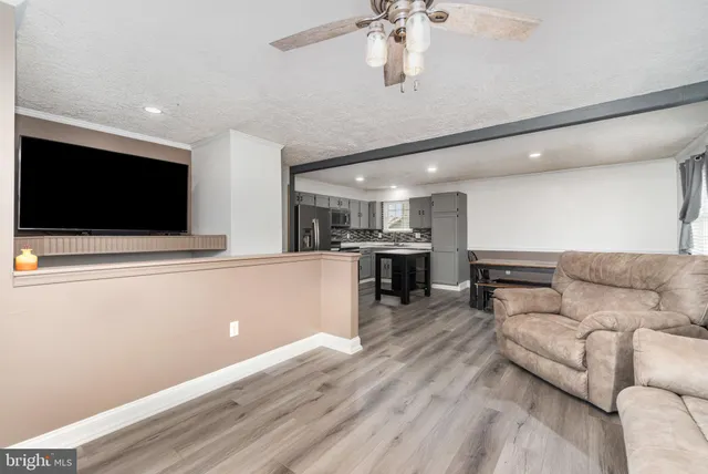 $350,000 | 5 Reaverton Avenue, Taneytown, MD 21787